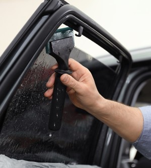 Sonnenschutzfolie für Auto & Wohnwagen kleberlos mit AGB (TÜV-frei)