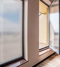 SA ROCA® 15€/m² Spiegelfolie für Fenster im Wunschmaß – Bis 50m am Stück I  Blickdichte Fensterfolie als Sichtschutz & Sonnenschutzfolie für innen I  Verspiegelte Wärmeschutzfolie [Schwarz I LFM x 90cm] : 